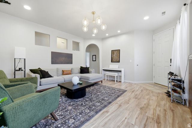 1113 W HAWORTH DR., North Salt Lake, UT 84054