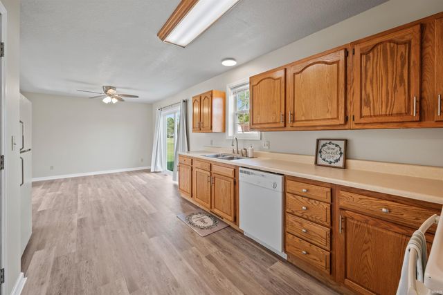 328 W Jefferson Street, Upland, IN 46911