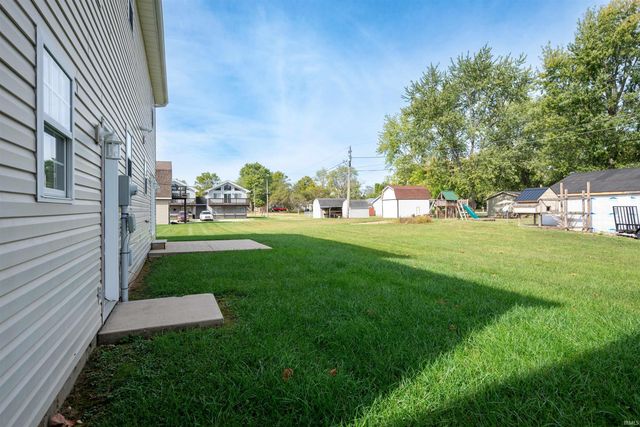 328 W Jefferson Street, Upland, IN 46911