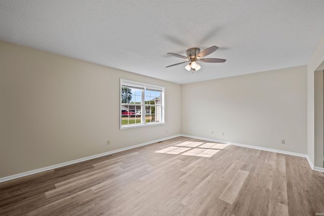 328 W Jefferson Street, Upland, IN 46911