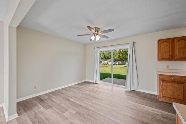 328 W Jefferson Street, Upland, IN 46911