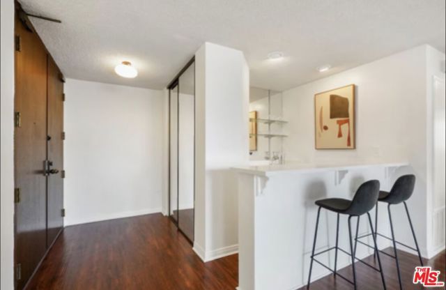 310 Tahiti Way 201, Marina Del Rey, CA 90292