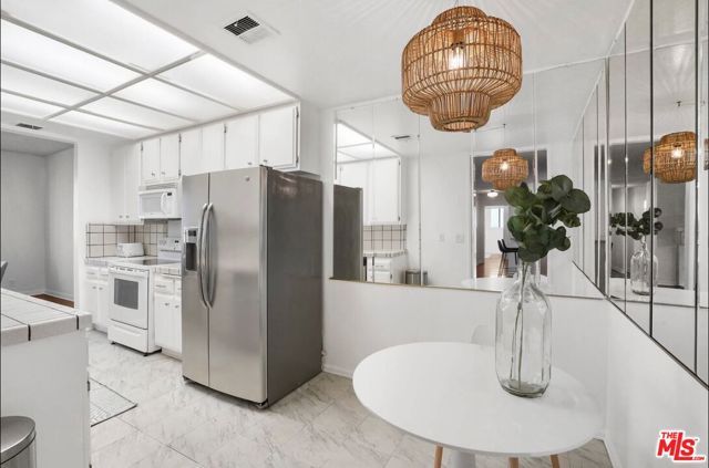 310 Tahiti Way 201, Marina Del Rey, CA 90292