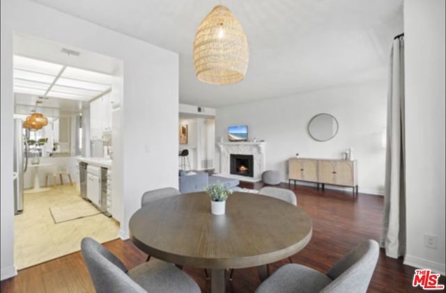 310 Tahiti Way 201, Marina Del Rey, CA 90292
