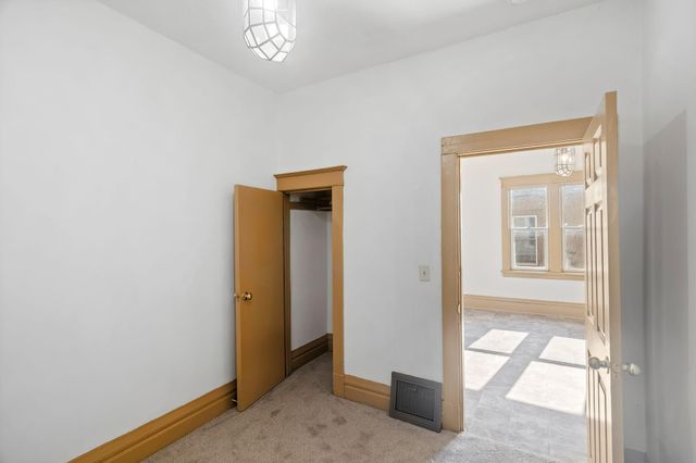1035 Magnolia Avenue E, Saint Paul, MN 55106