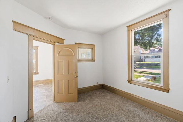 1035 Magnolia Avenue E, Saint Paul, MN 55106
