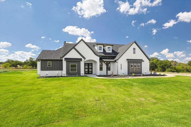 5009 Glenoaks Court, Weatherford, TX 76088