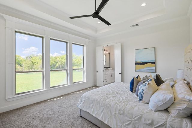 5009 Glenoaks Court, Weatherford, TX 76088