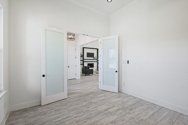 5009 Glenoaks Court, Weatherford, TX 76088