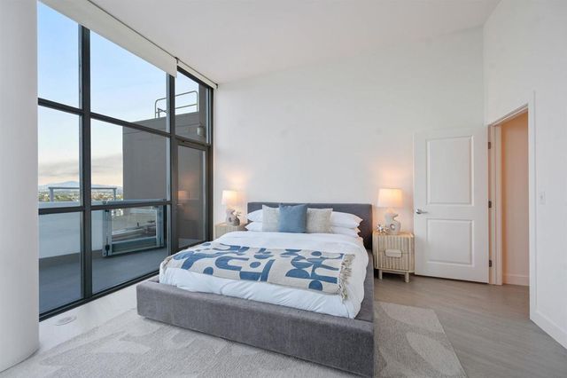 253 10Th Ave 1402, San Diego, CA 92101