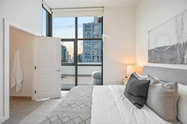 253 10Th Ave 1402, San Diego, CA 92101