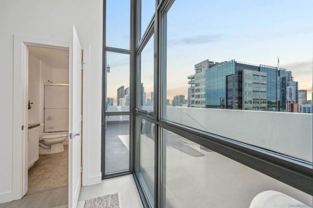 253 10Th Ave 1402, San Diego, CA 92101