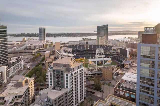 253 10Th Ave 1402, San Diego, CA 92101