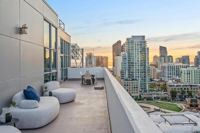 253 10Th Ave 1402, San Diego, CA 92101