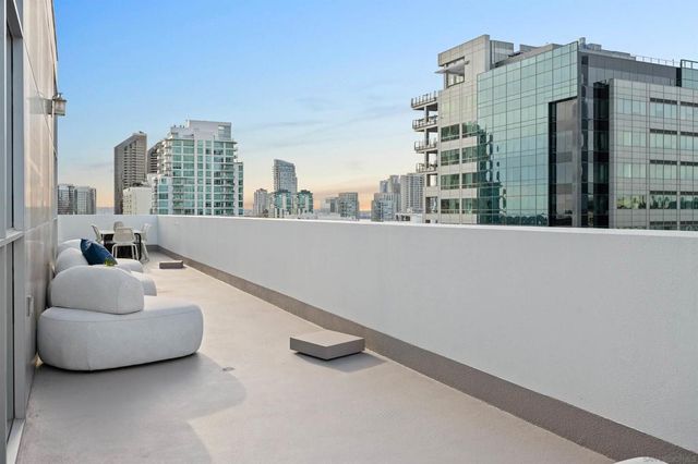 253 10Th Ave 1402, San Diego, CA 92101