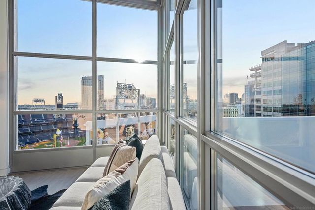 253 10Th Ave 1402, San Diego, CA 92101