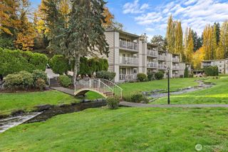 13321 15th Avenue NE #D5, Seattle, WA 98125