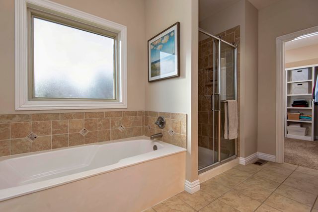 1639 E Oak Creek Street, Springfield, MO 65804