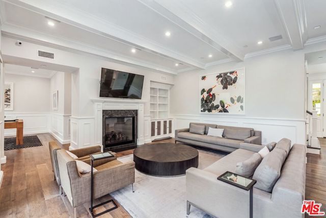 4800 ZELZAH Avenue, Encino (los Angeles), CA 91316