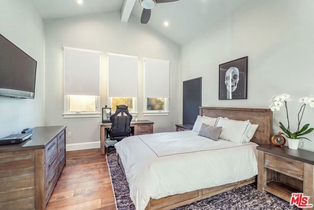 4800 ZELZAH Avenue, Encino (los Angeles), CA 91316
