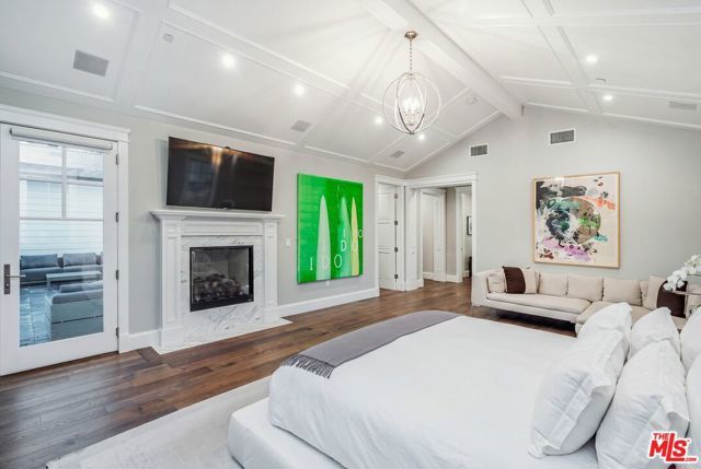 4800 ZELZAH Avenue, Encino (los Angeles), CA 91316