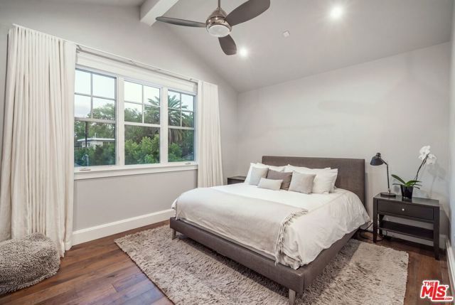 4800 ZELZAH Avenue, Encino (los Angeles), CA 91316