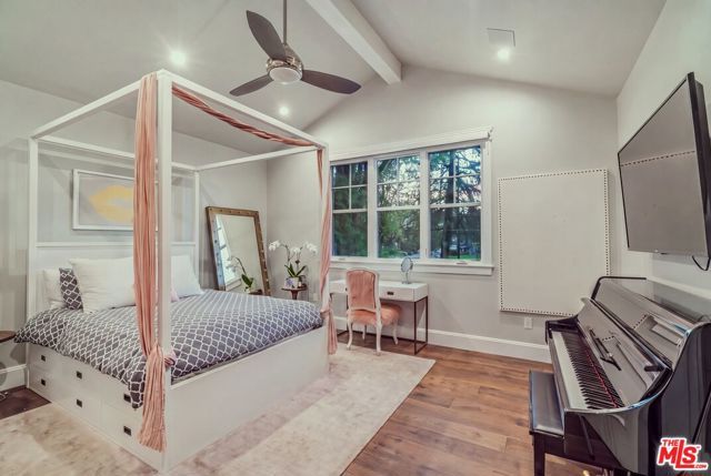 4800 ZELZAH Avenue, Encino (los Angeles), CA 91316
