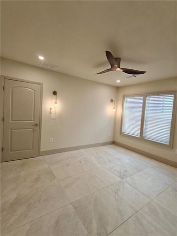 724 Bellemeade Avenue NW, Atlanta, GA 30318