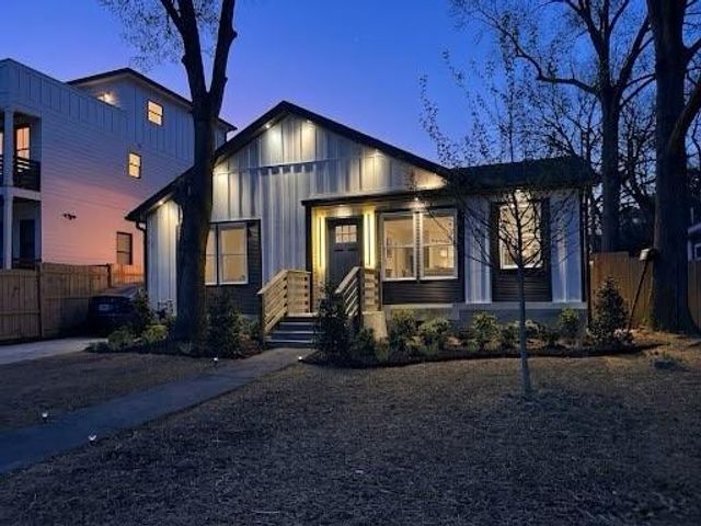 724 Bellemeade Avenue NW, Atlanta, GA 30318