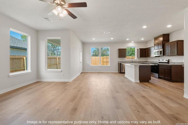 428 Honeydew Way, Seguin, TX 78155