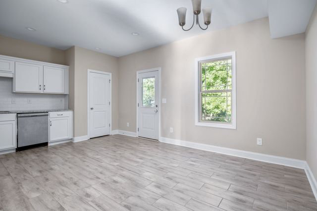 402 Shelby St D, Clarksville, TN 37042