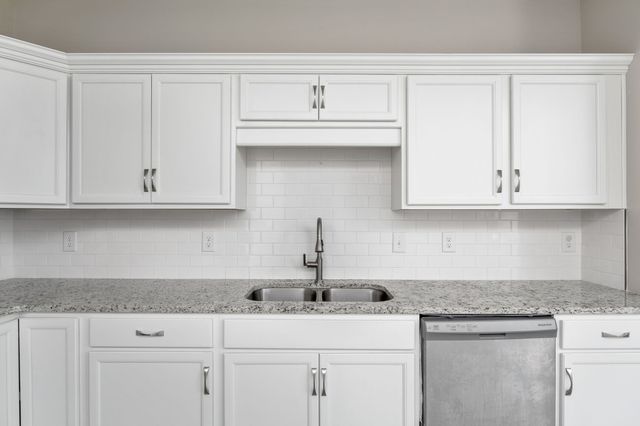 402 Shelby St D, Clarksville, TN 37042