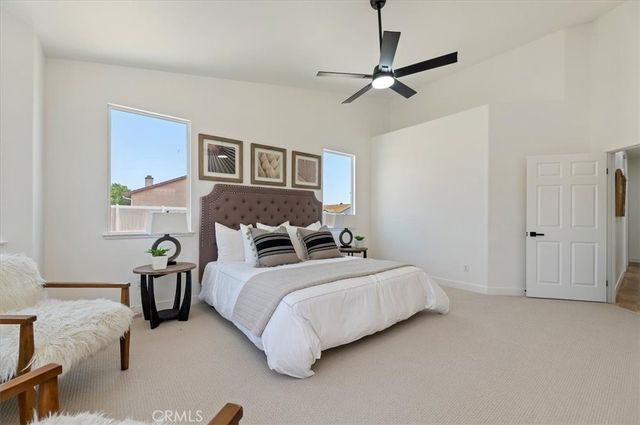9985 Willowbrook Road, Jurupa Valley, CA 92509