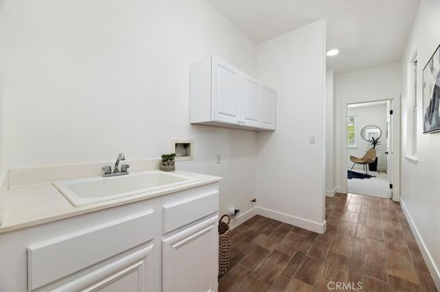 9985 Willowbrook Road, Jurupa Valley, CA 92509