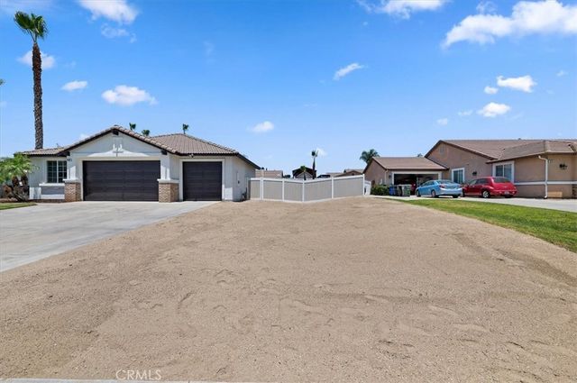 9985 Willowbrook Road, Jurupa Valley, CA 92509