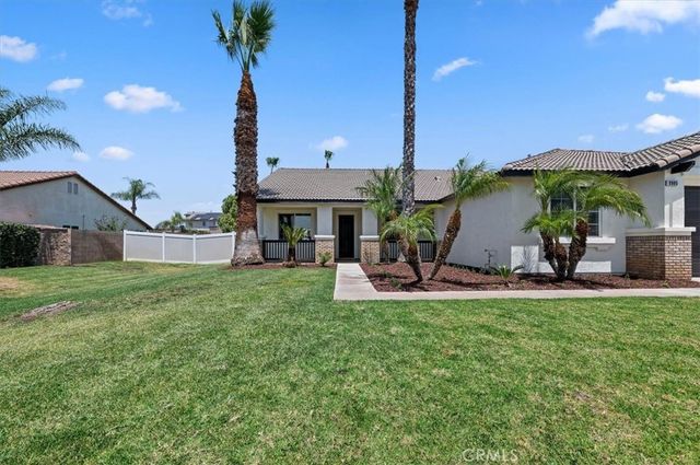 9985 Willowbrook Road, Jurupa Valley, CA 92509