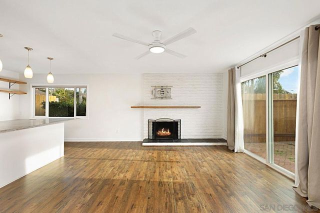 401 Requeza St F1, Encinitas, CA 92024