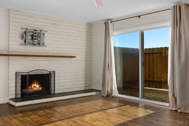 401 Requeza St F1, Encinitas, CA 92024