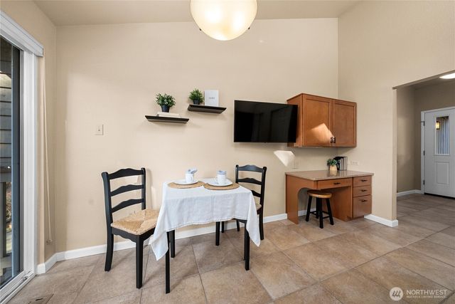 16609 163rd Place SE, Renton, WA 98058