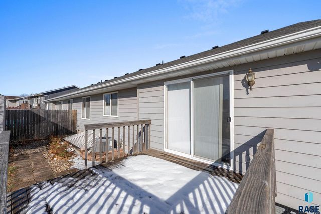 4847 S Samantha Dr Drive, Sioux Falls, SD 57106