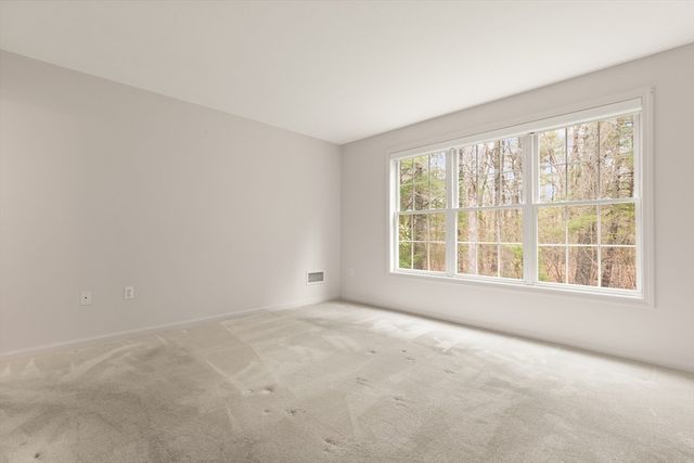 27 Kathleen Grant Rd, Easton, MA 02334