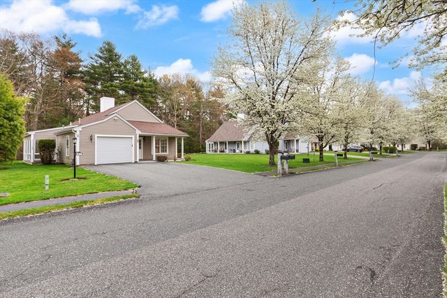 27 Kathleen Grant Rd, Easton, MA 02334