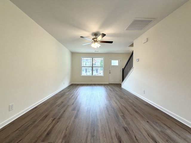 914 Peaceful Pl, Clarksville, TN 37040