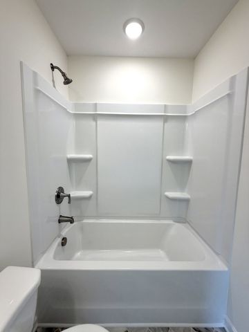 914 Peaceful Pl, Clarksville, TN 37040