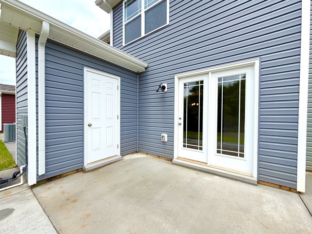 914 Peaceful Pl, Clarksville, TN 37040