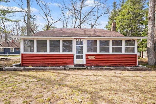 1681 Louks Street, Grant Twp, MI 48748