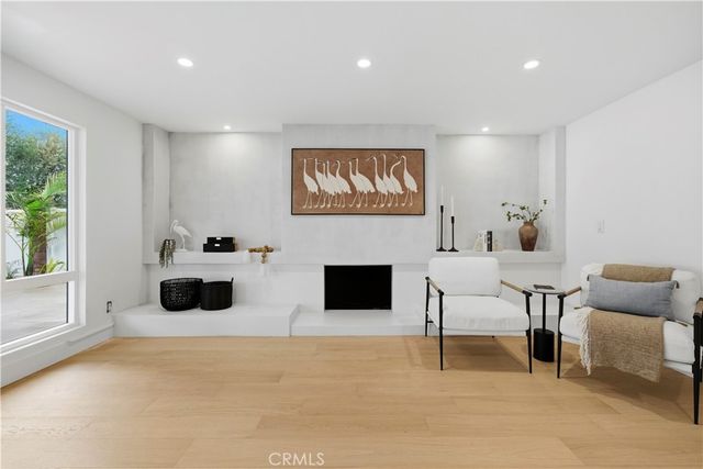 1943 Pelican Place, Costa Mesa, CA 92626