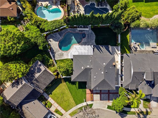 1943 Pelican Place, Costa Mesa, CA 92626