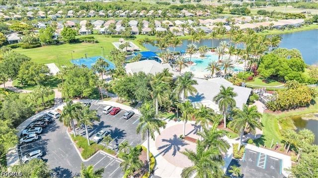 2615 Vareo CT, Cape Coral, FL 33991