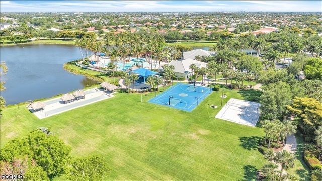 2615 Vareo CT, Cape Coral, FL 33991